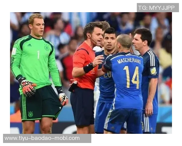 IFFHS年度最佳裁判候选名单揭晓奥利弗图尔平马齐尼亚克争夺荣誉 IFFHS年度最佳裁判候选名单揭晓奥利弗图尔平马齐尼亚克争夺荣誉